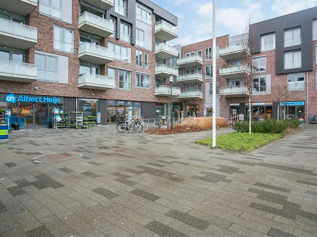 Jan Doustraat 80, ZWAAG