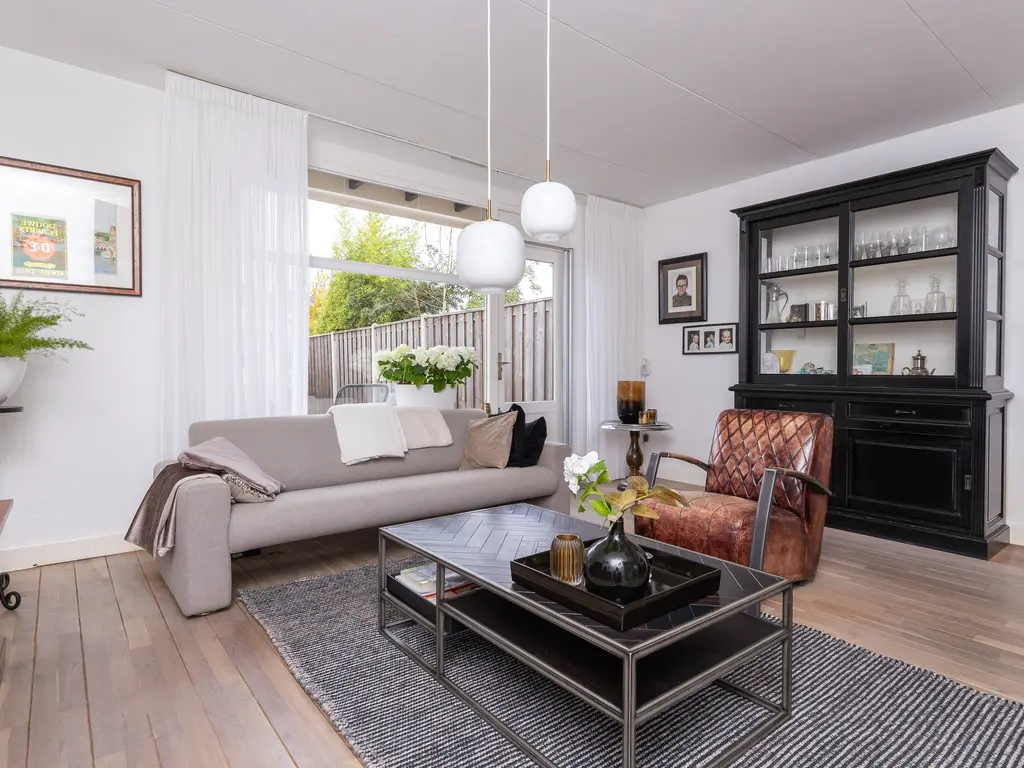 Langetuin 143, ZWAAG