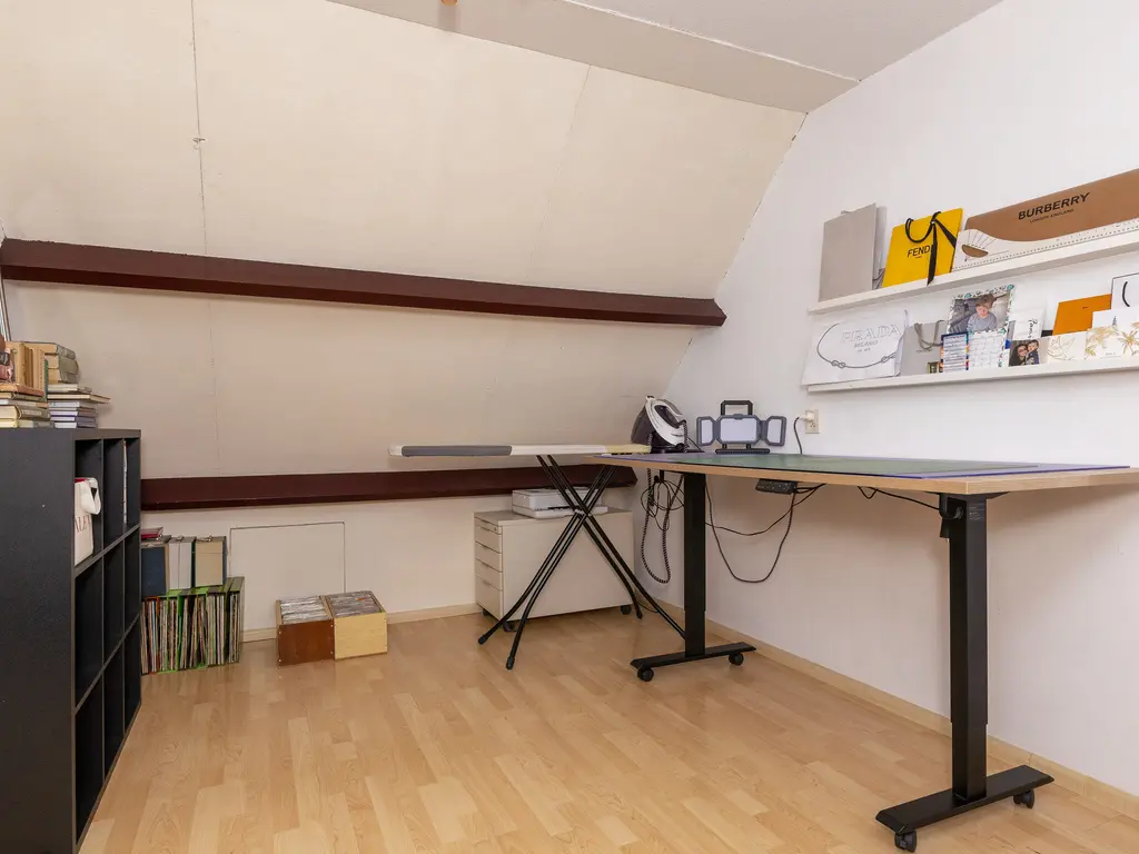 Langetuin 143, ZWAAG