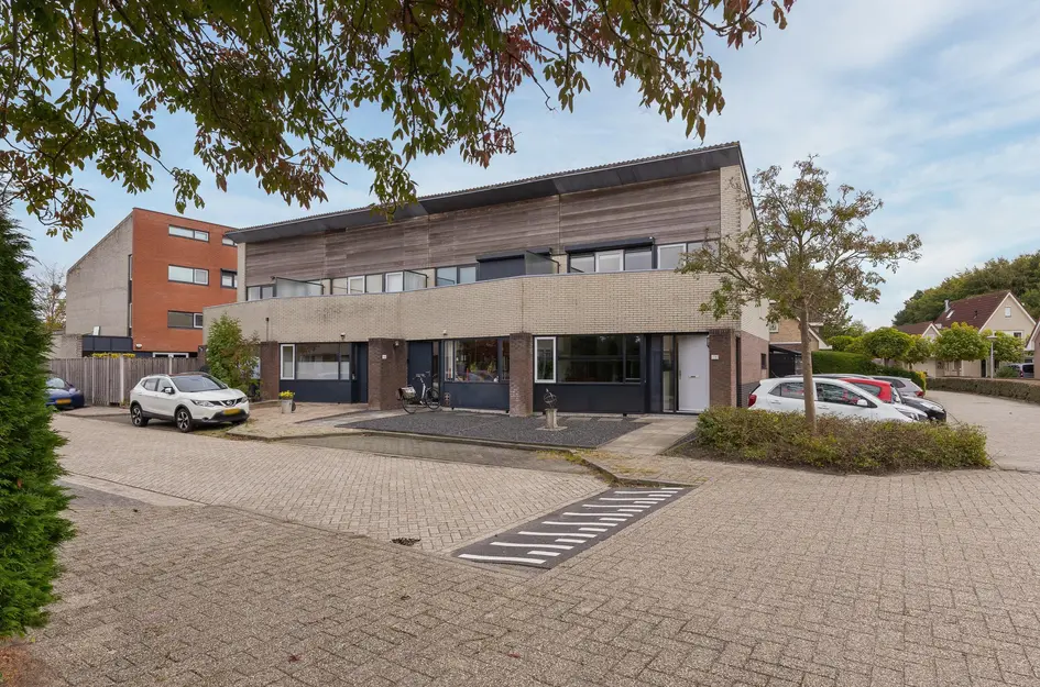 Bertus Aafjeshof 143