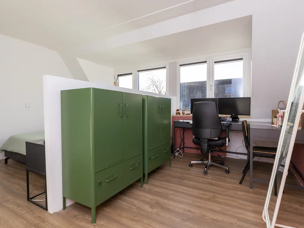 Van Goghhof 10, HOORN