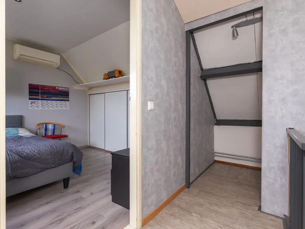 Kosterstuin 133, ZWAAG