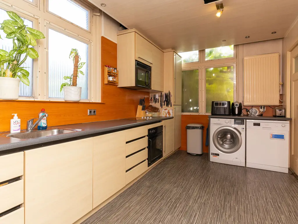 Hoofdstraat 198, BOVENKARSPEL