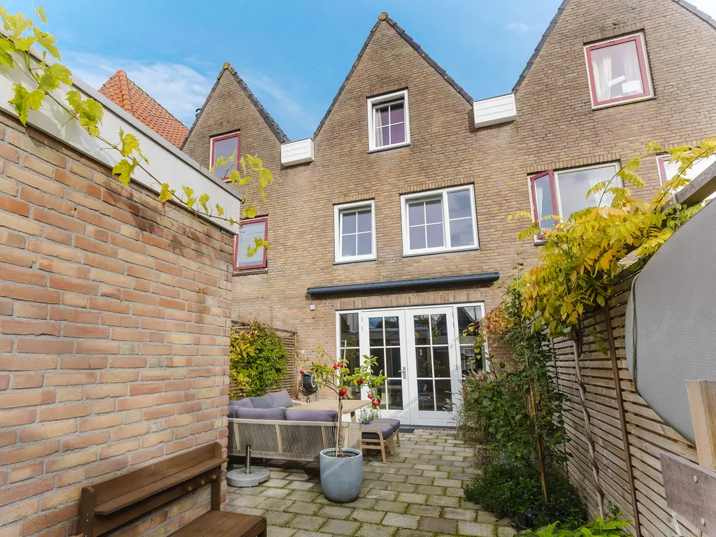 Italiaanse Zeedijk 112, HOORN