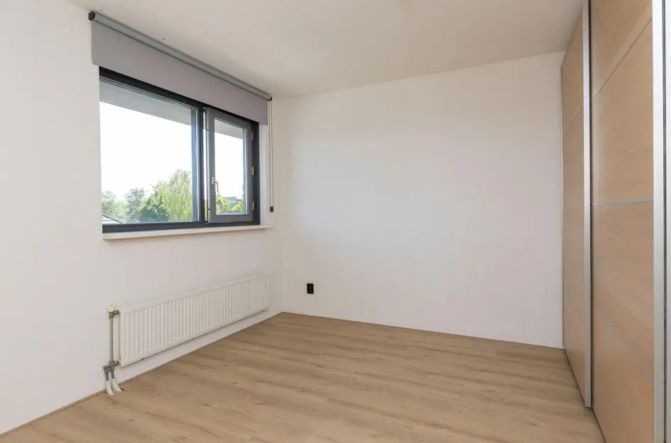 John Raedeckerhof 13