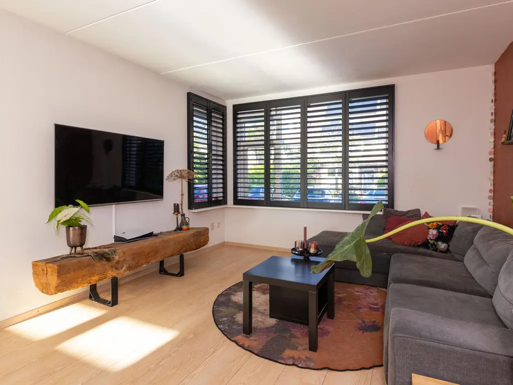 Rietzanger 119, HOORN