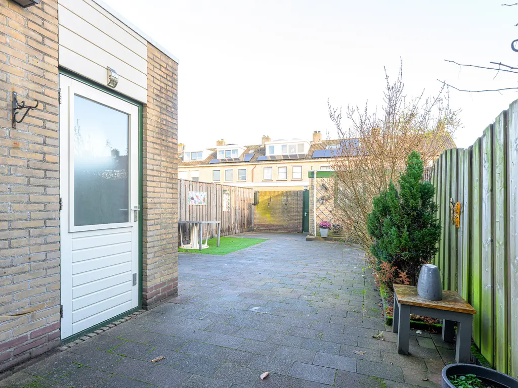 Elzenlaan 81, HEERHUGOWAARD