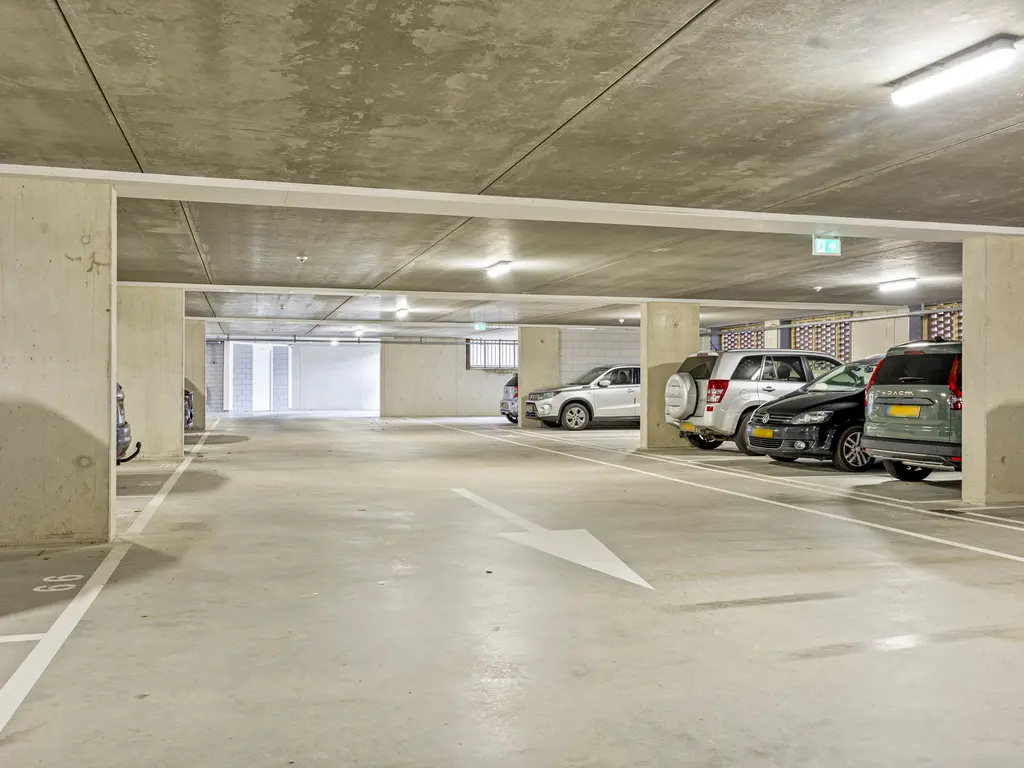 Jan Doustraat 72, ZWAAG