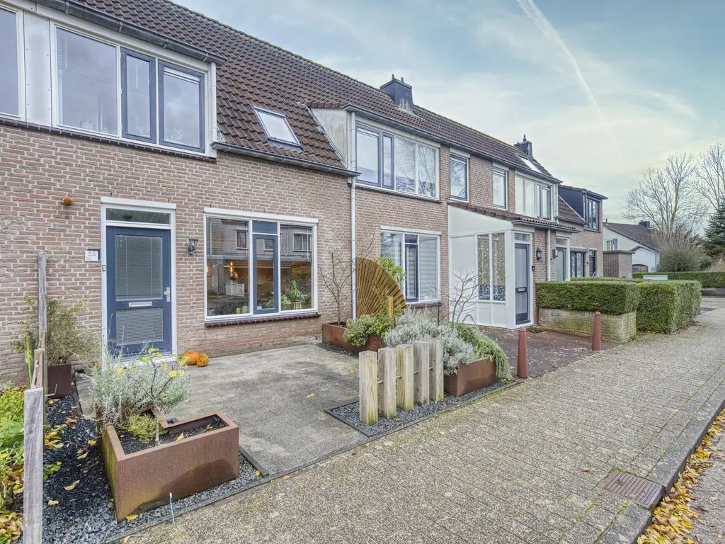 Reaal 55, HOORN