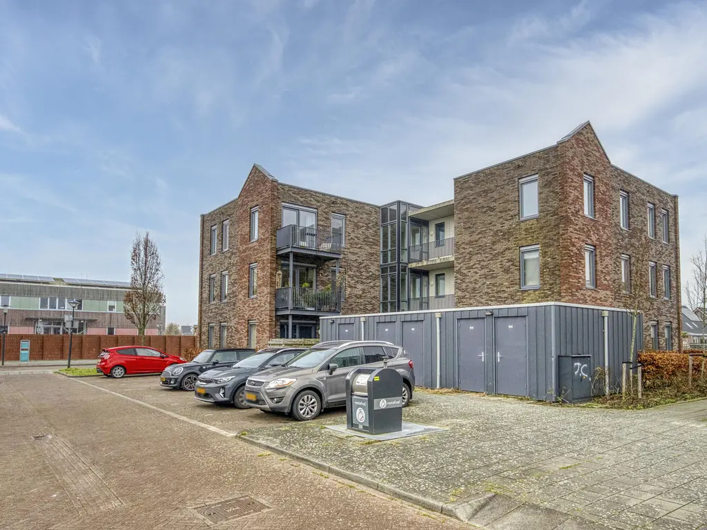 Jan Doustraat 22, ZWAAG