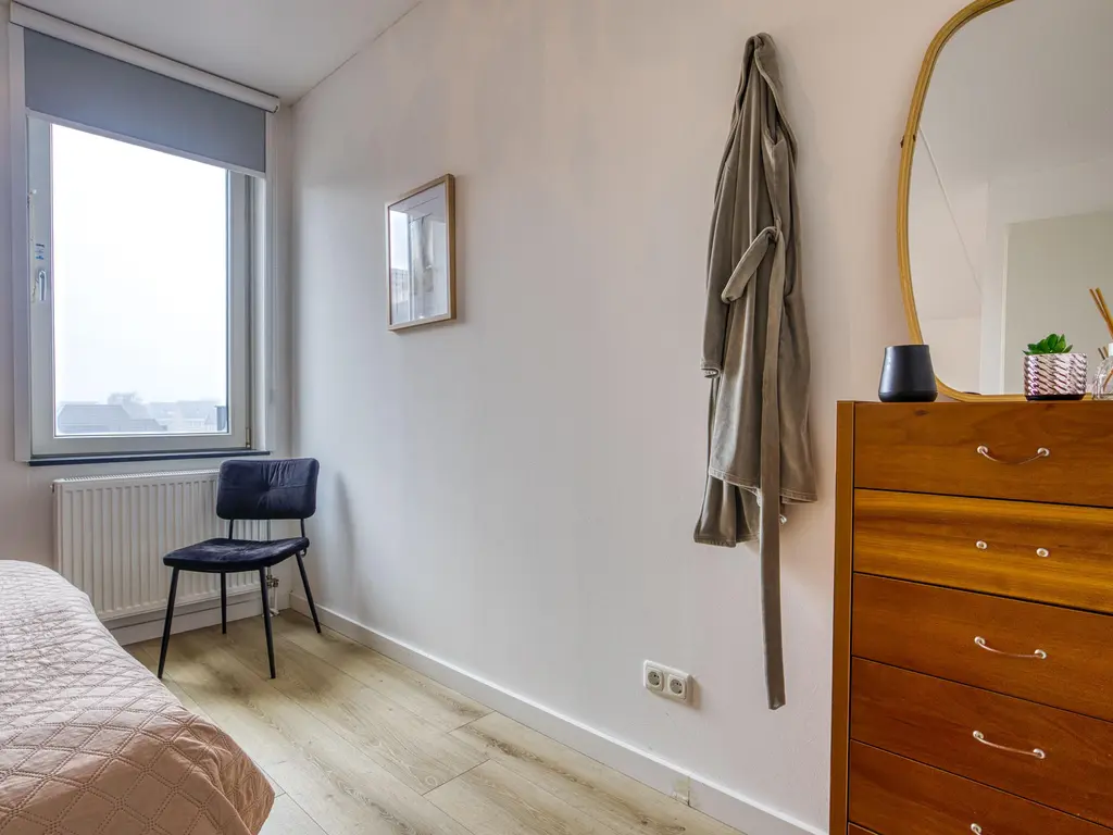 Jan Doustraat 22, ZWAAG