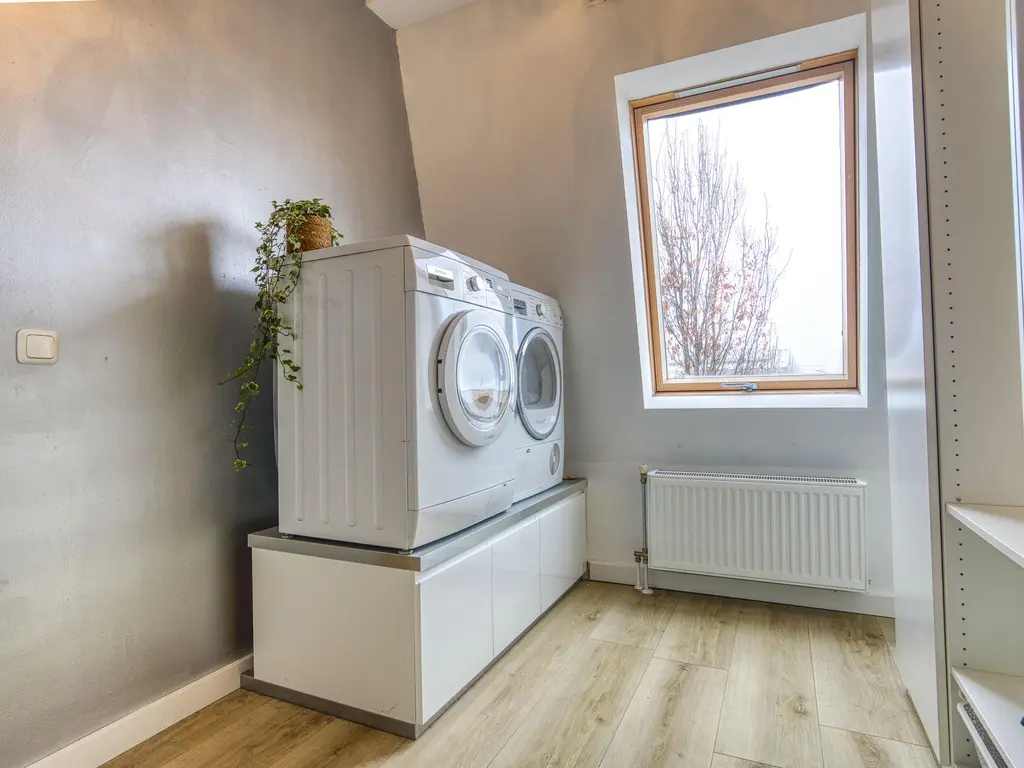 Jan Doustraat 22, ZWAAG