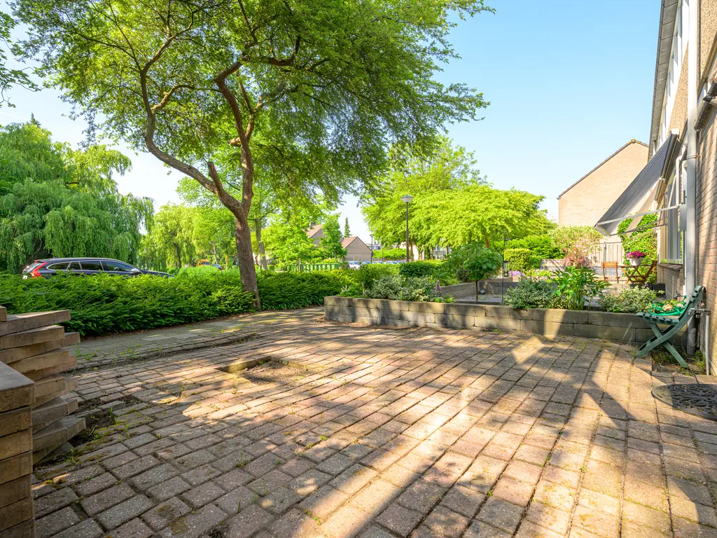 van Teylingenlaan 22, HEERHUGOWAARD