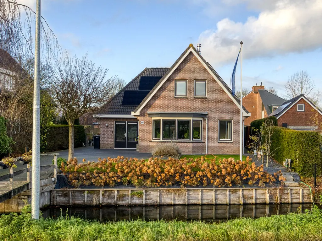 Koewijzend 43A, ZWAAG