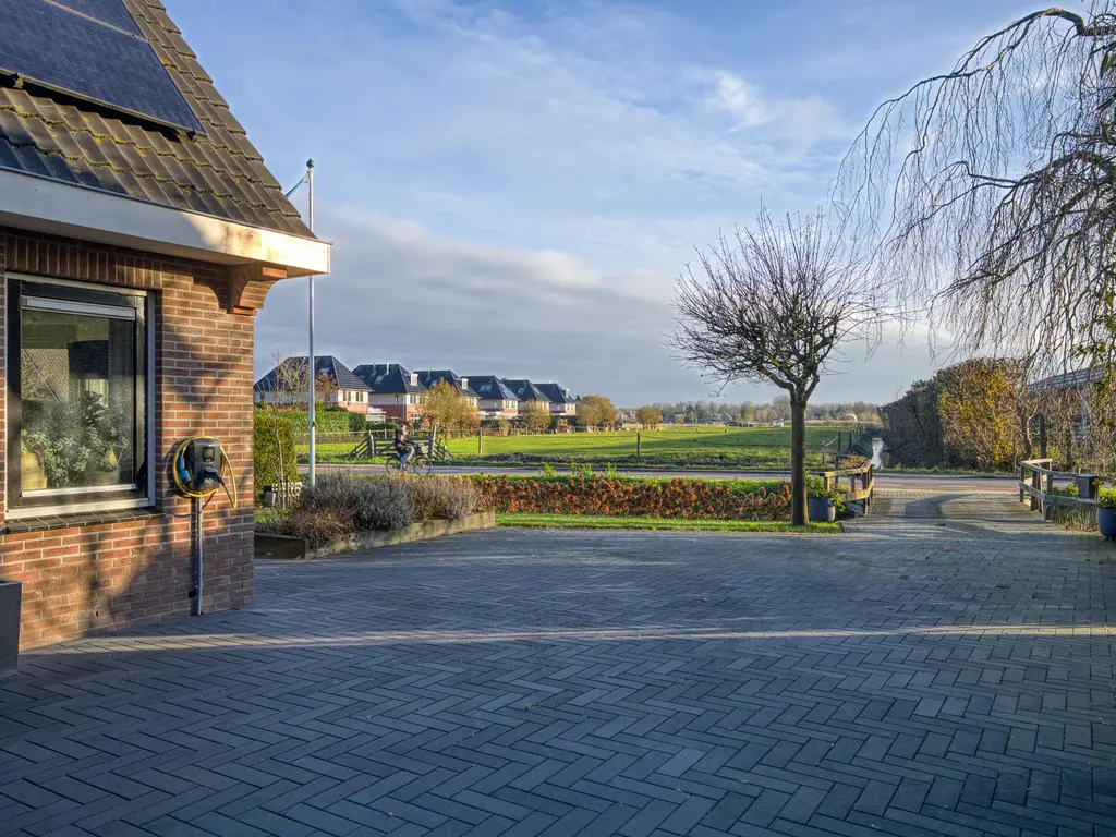 Koewijzend 43A, ZWAAG