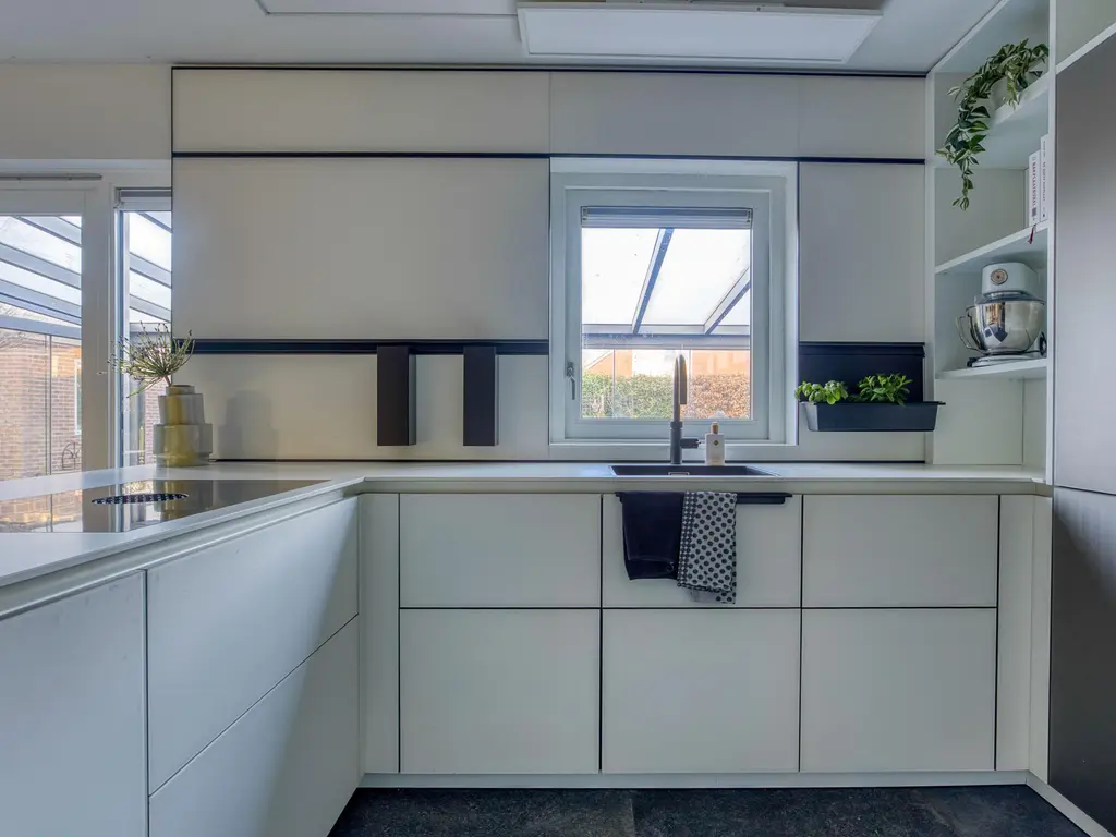 Koewijzend 43A, ZWAAG