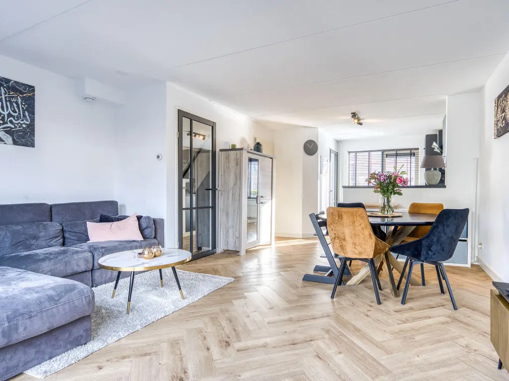 Cees Buddingh'hof 117, HOORN