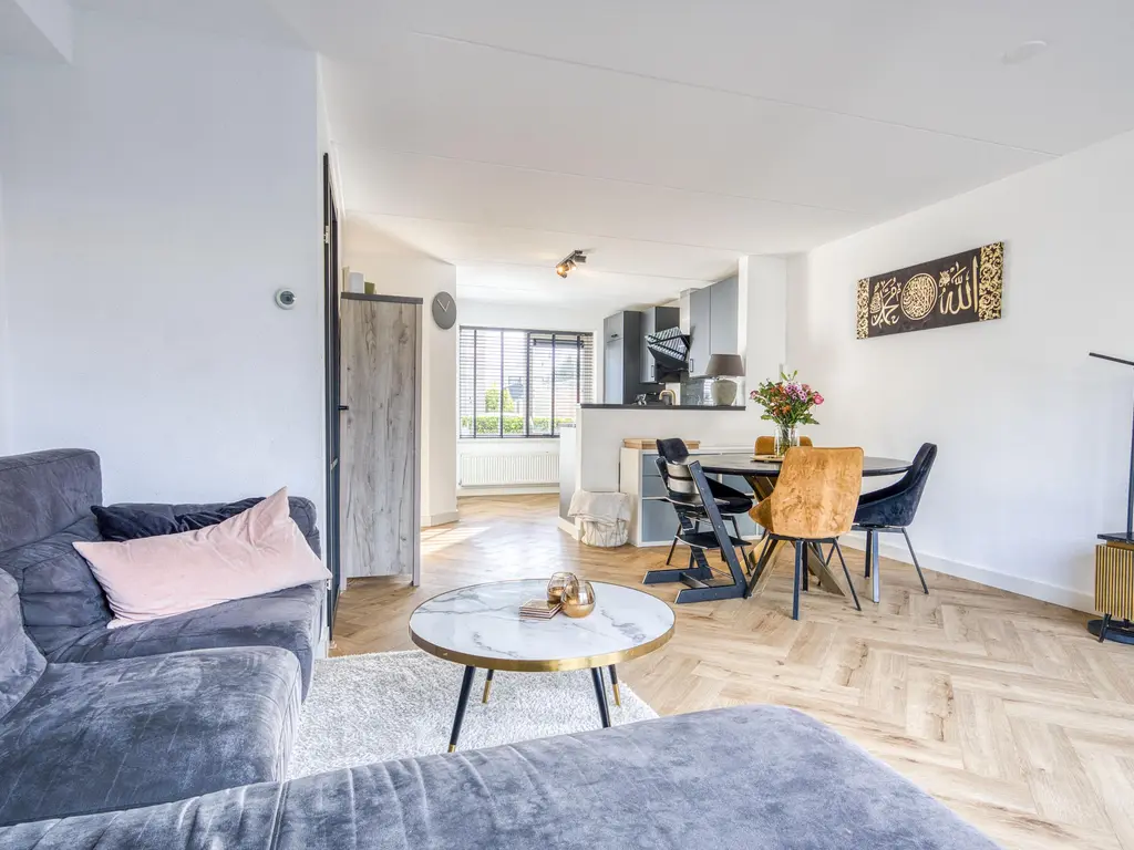 Cees Buddingh'hof 117, HOORN