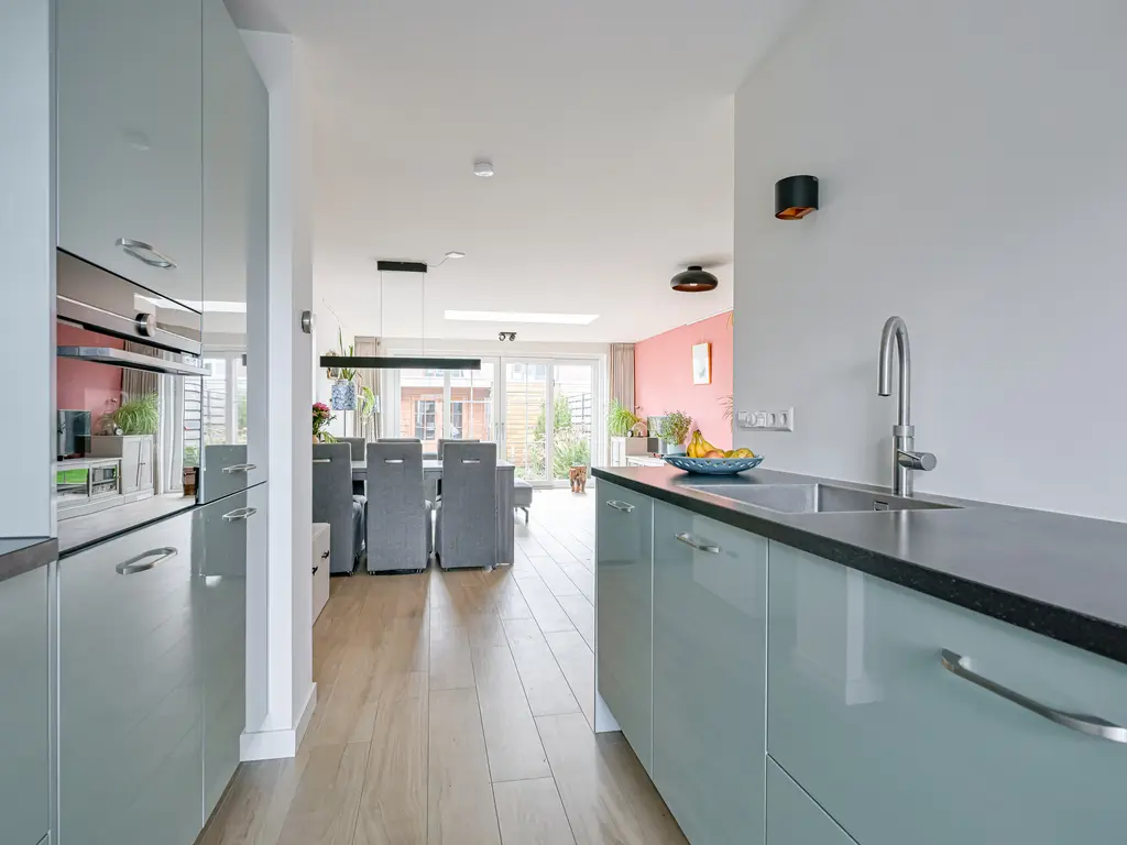 Aagje Dekentuin 28, HEERHUGOWAARD