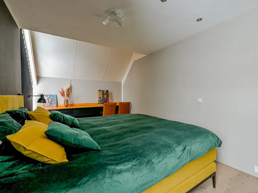 Zwarte Dolfijn 27, HEERHUGOWAARD