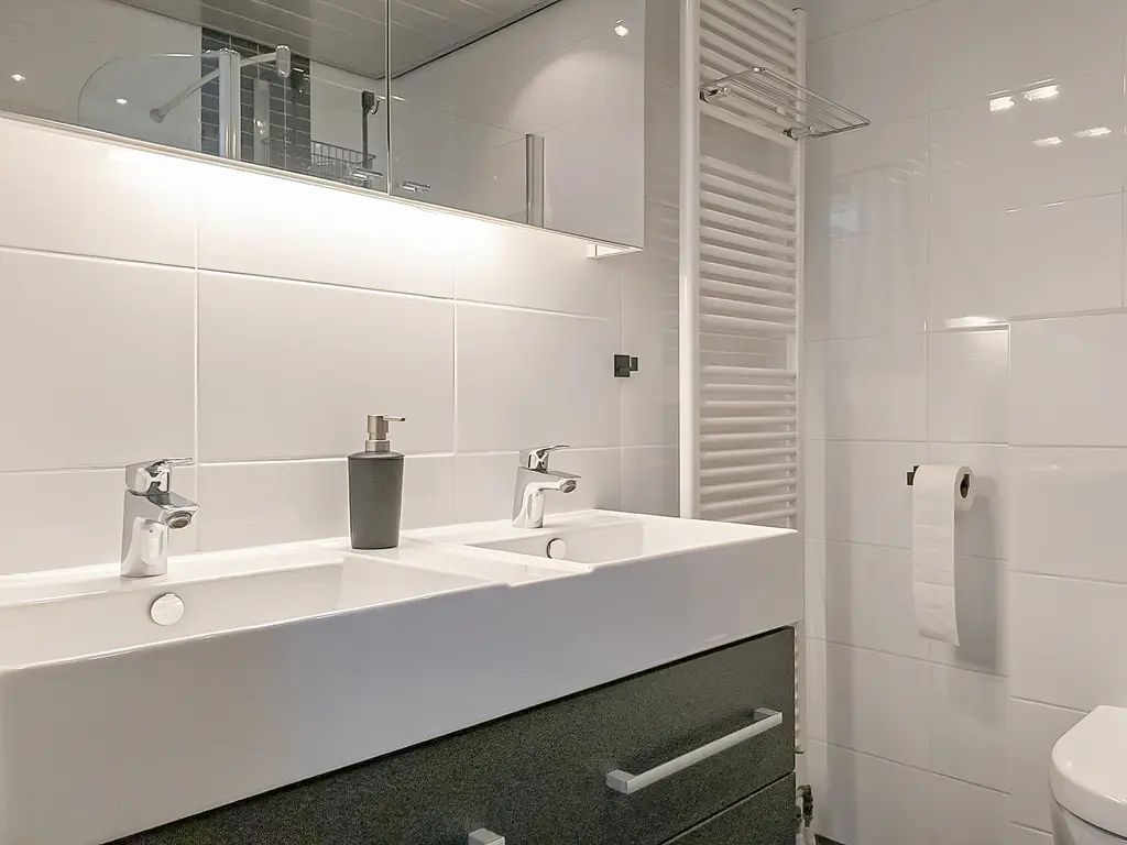 Diepsmeer 1, HEERHUGOWAARD