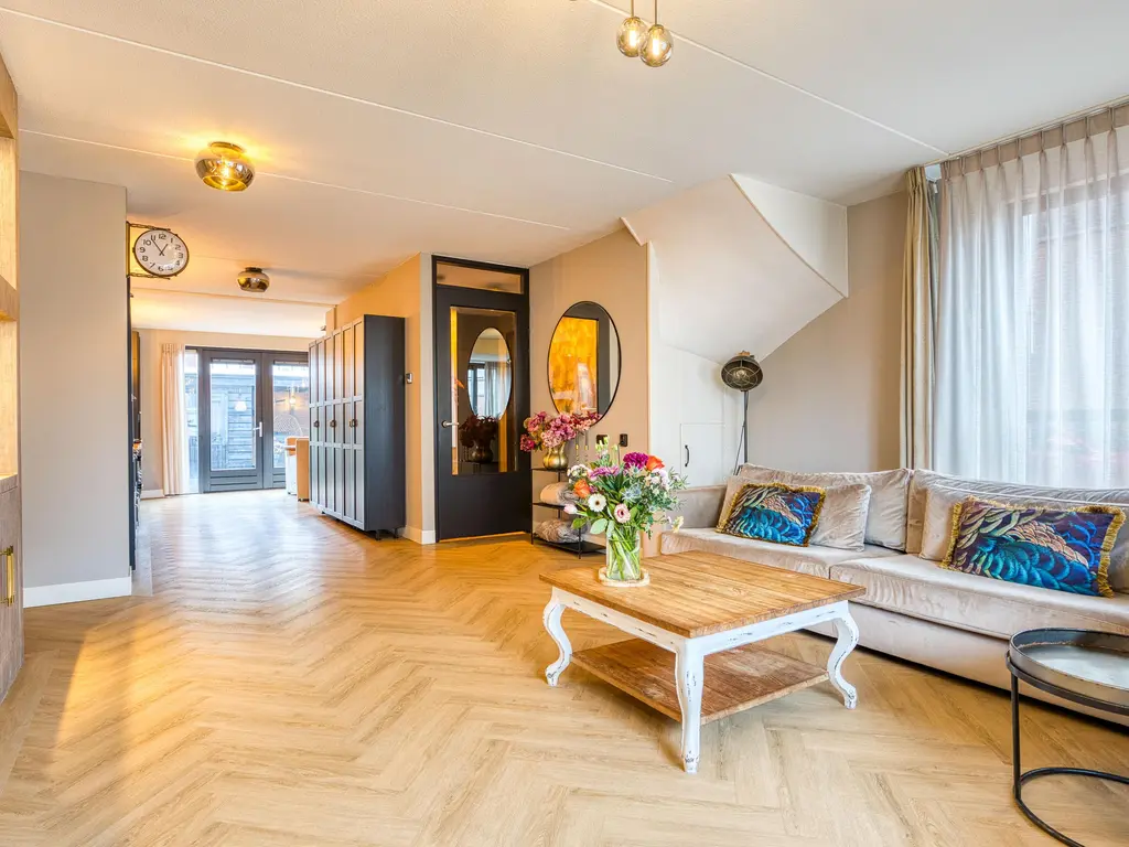 Optimist 10, MEDEMBLIK