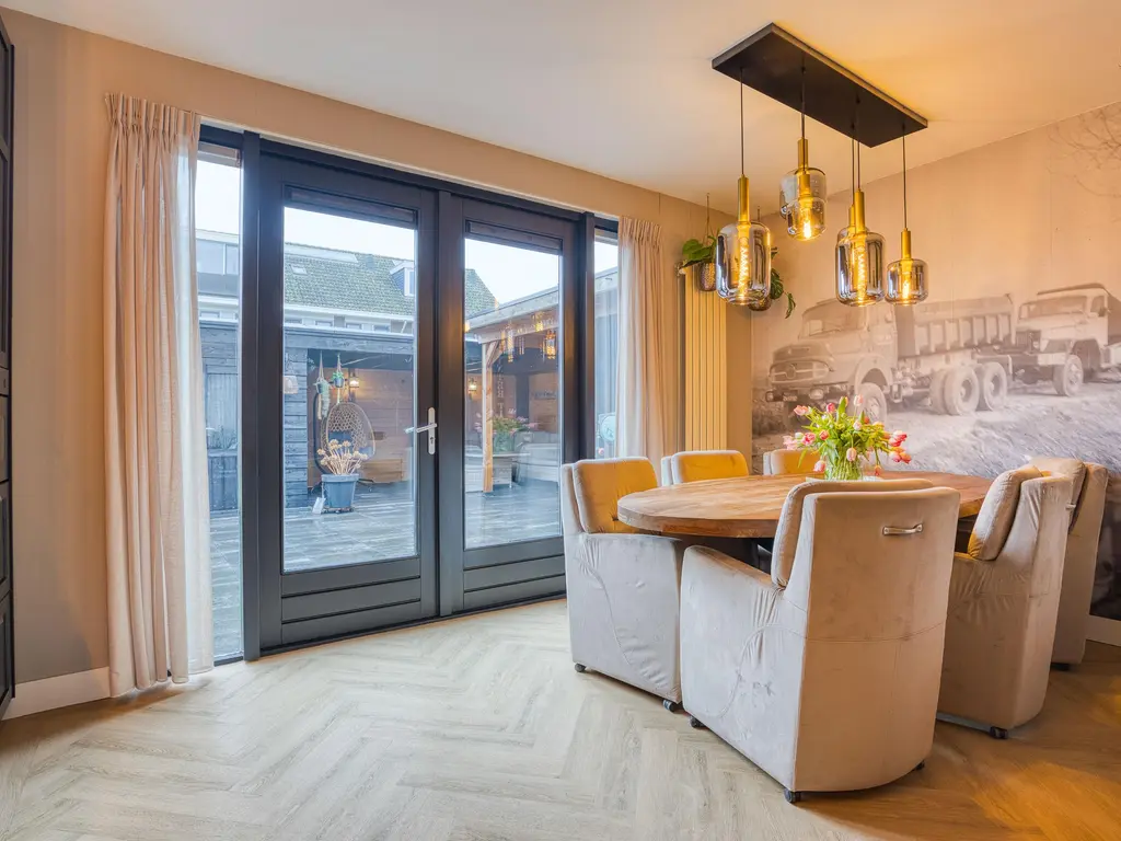 Optimist 10, MEDEMBLIK