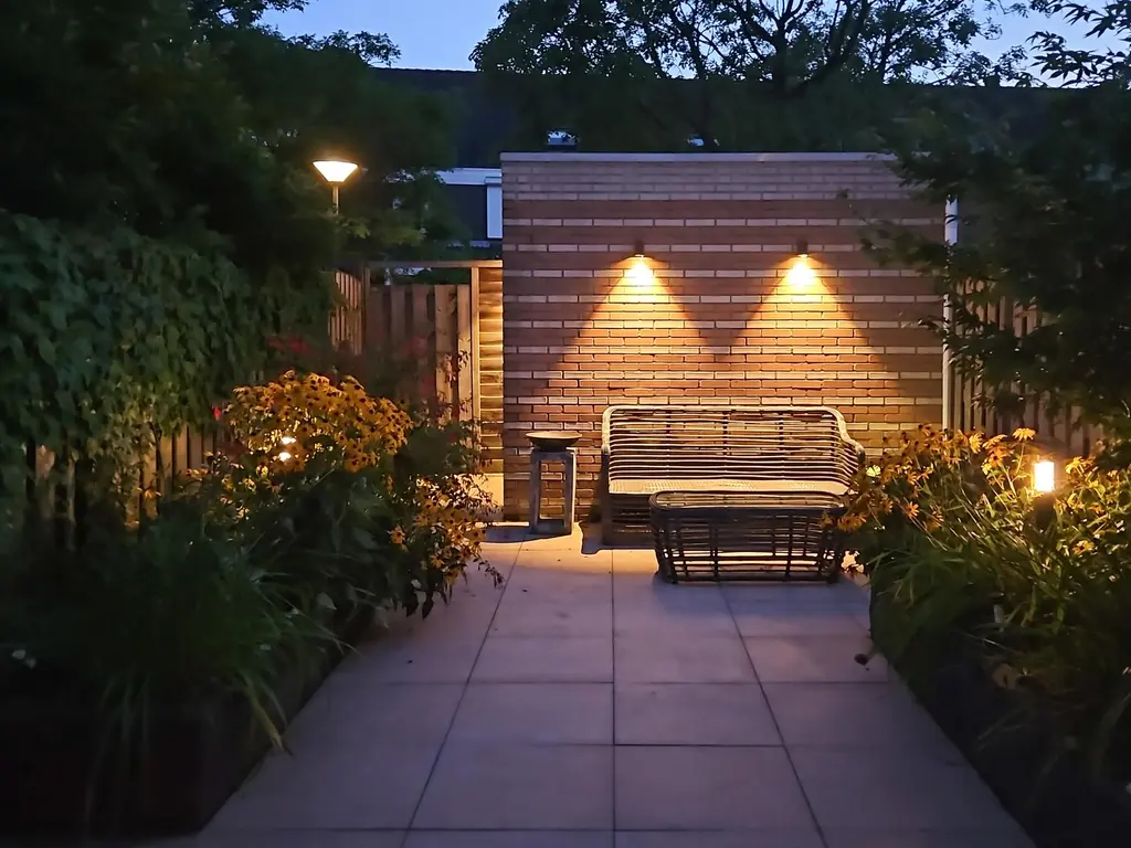 Robert Stolzhof 187, HOORN