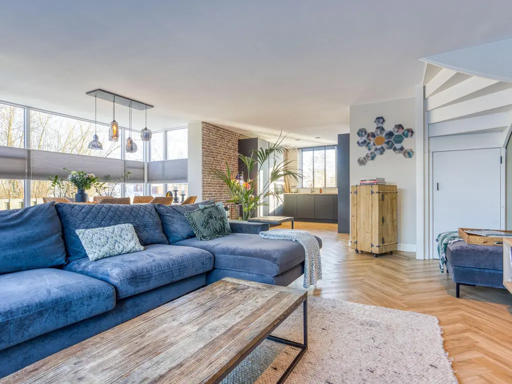 Wielewaal 11, HOOGKARSPEL