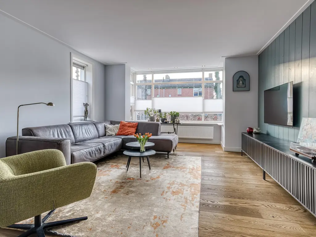 Julianastraat 29, HOOGKARSPEL