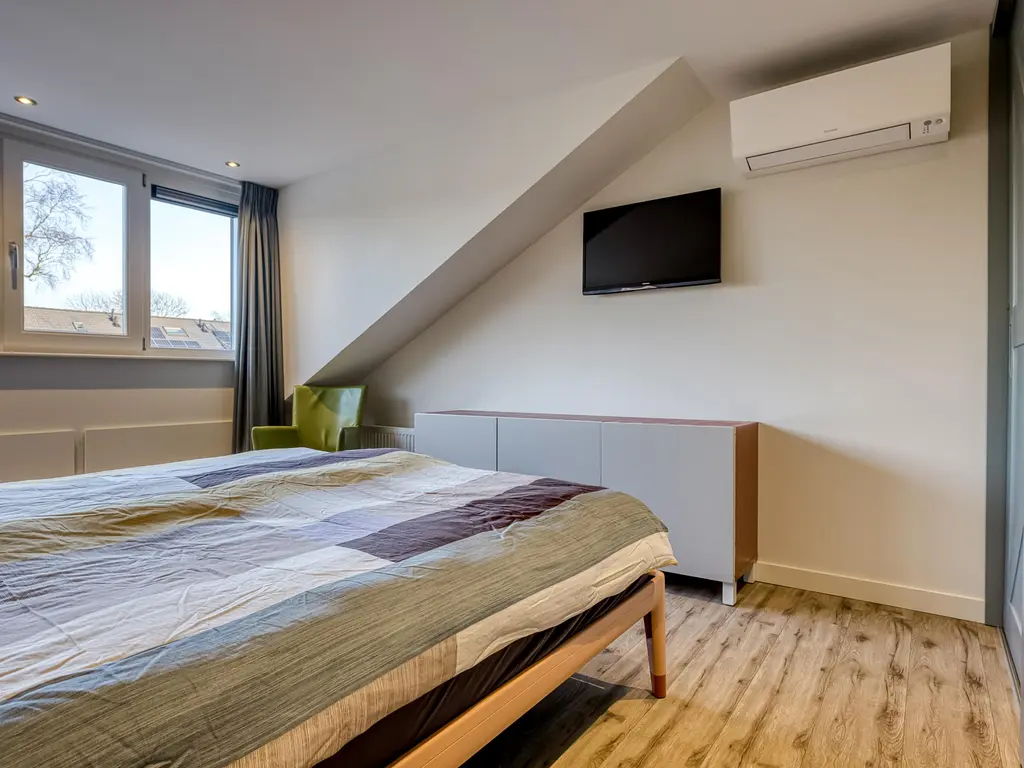 Julianastraat 29, HOOGKARSPEL