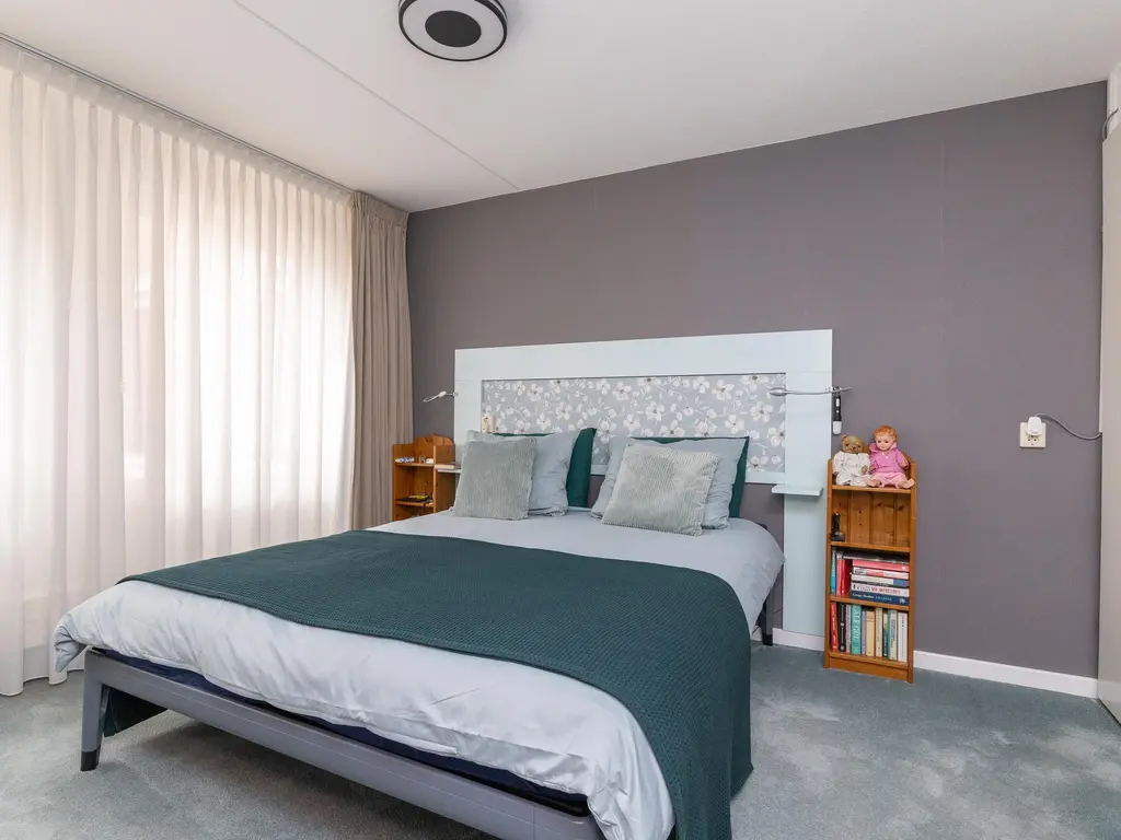 Zuiderplantsoen 35, HOORN