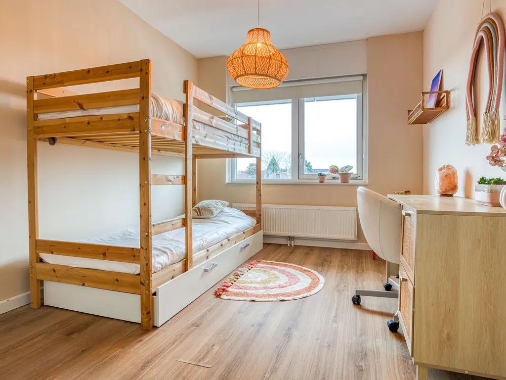 Jan Doustraat 34, ZWAAG