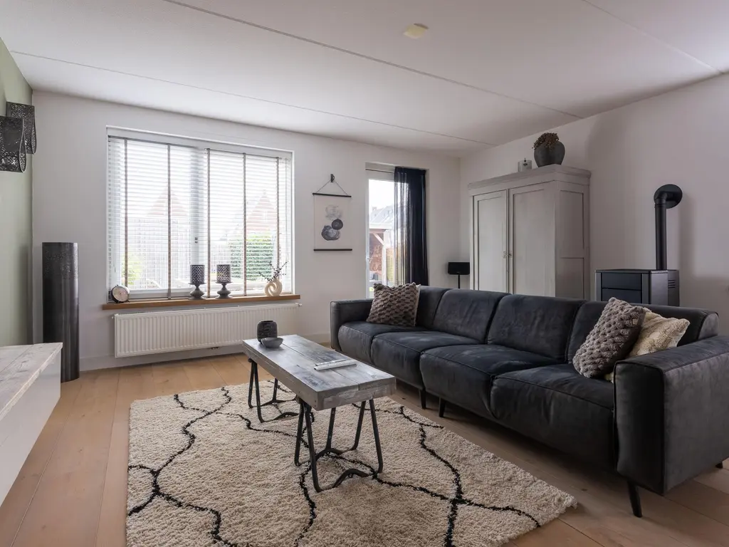 Lage Hoek 117, ZWAAG