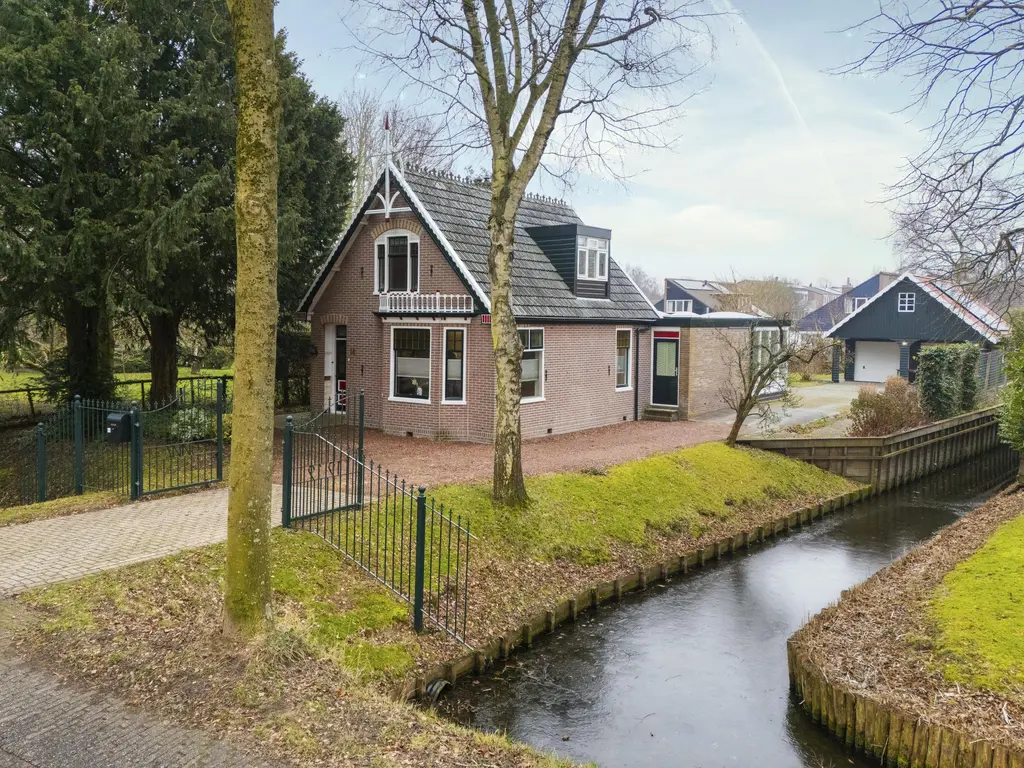 Dorpsstraat 16, ZWAAG