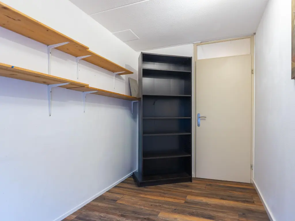 Ridderspoor 33, ZWAAG