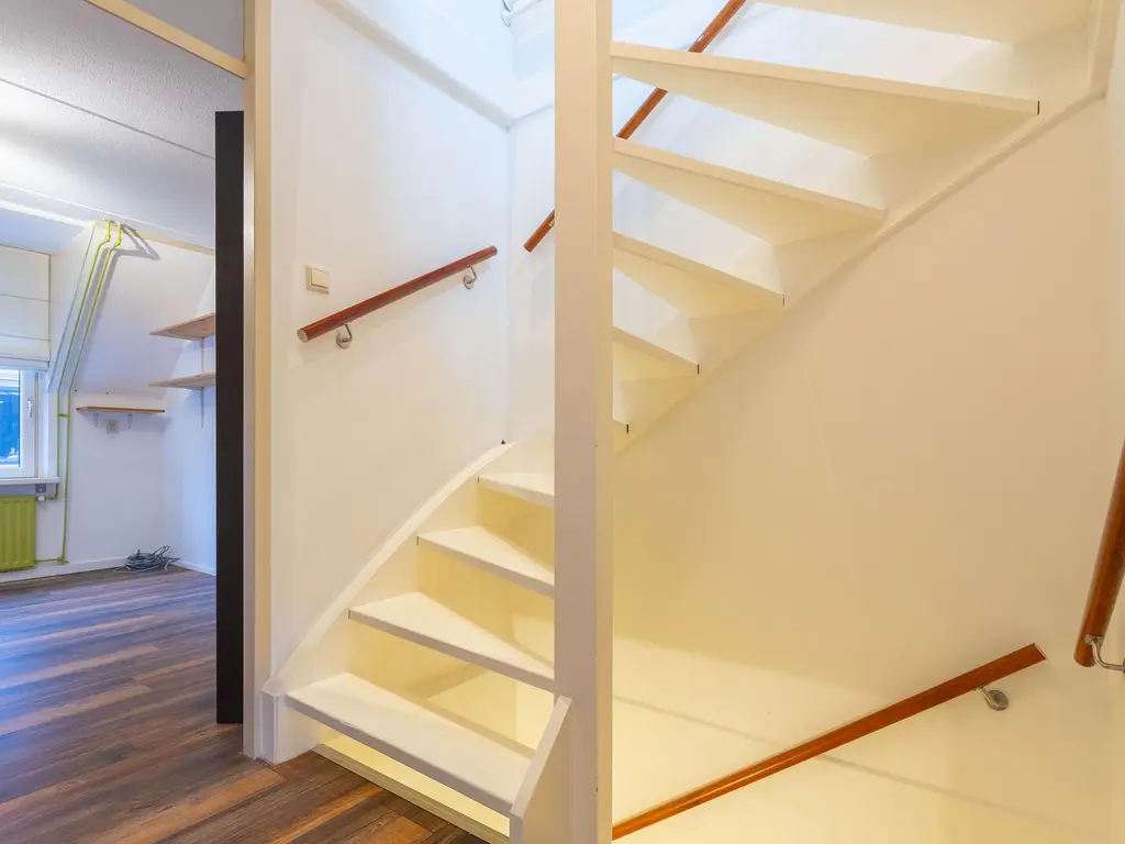 Ridderspoor 33, ZWAAG