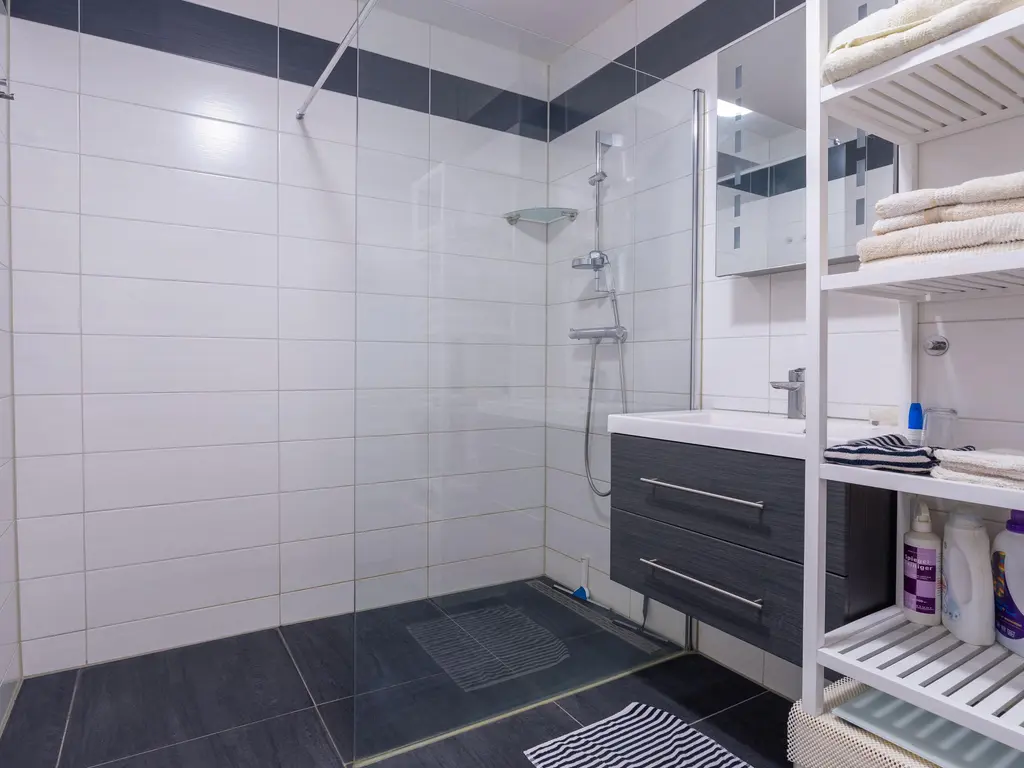 Stationsstraat 150, WORMERVEER