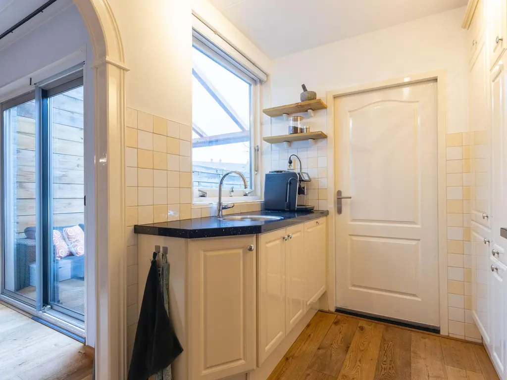 Winterkoninkje 61, HOORN