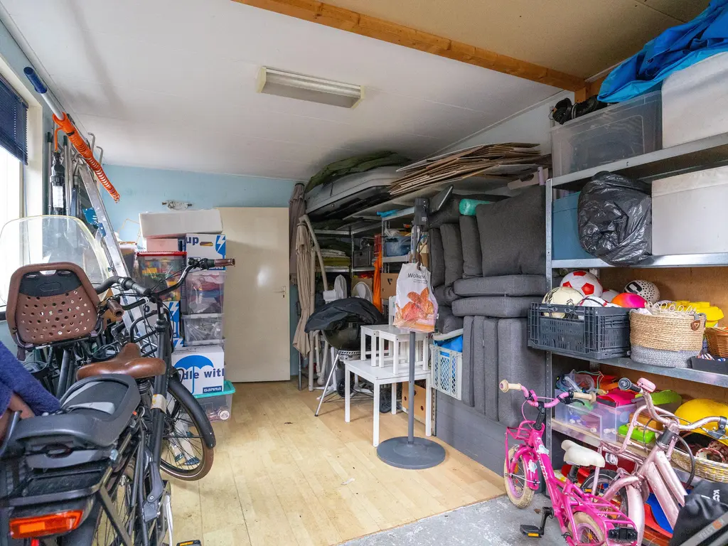 Winterkoninkje 61, HOORN