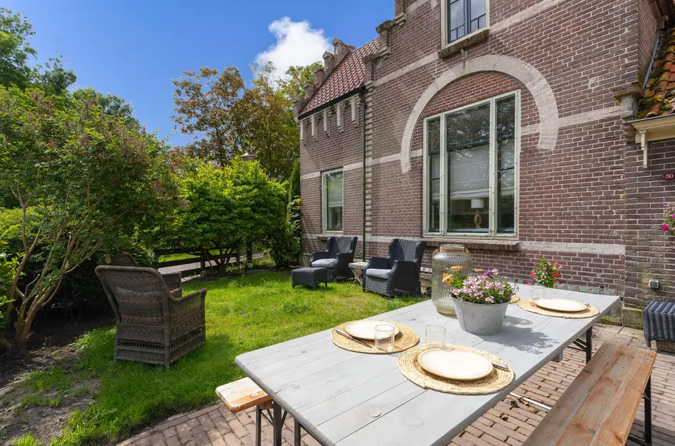 Dorpsweg 50