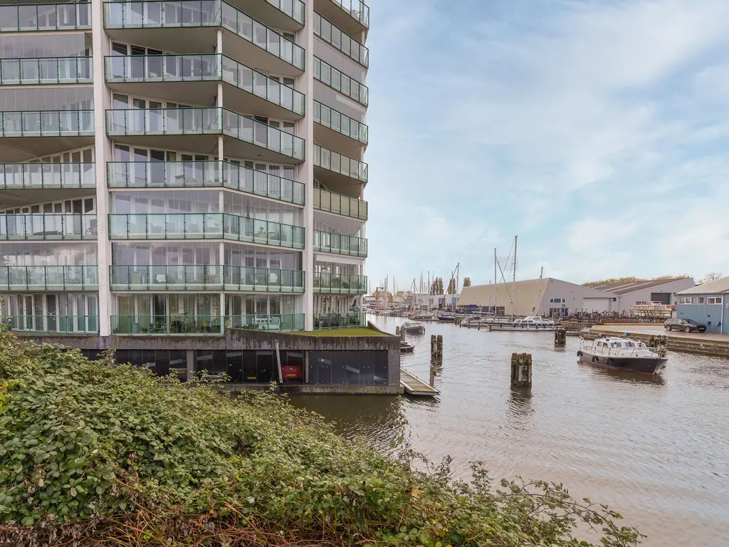 Kaapstander 244, MEDEMBLIK