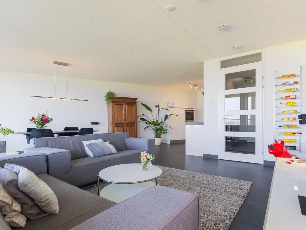 Kaapstander 244, MEDEMBLIK