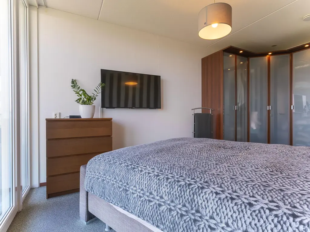 Kaapstander 244, MEDEMBLIK