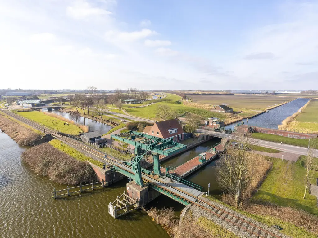 Kaapstander 244, MEDEMBLIK