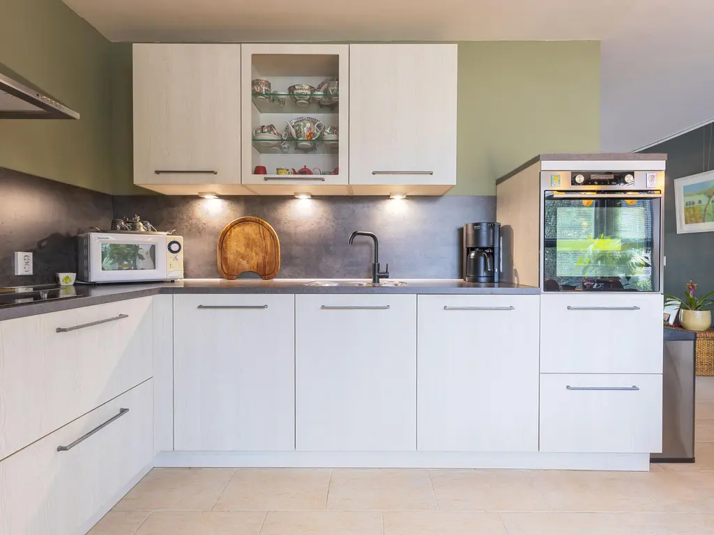 Bertus Aafjeshof 9, HOORN