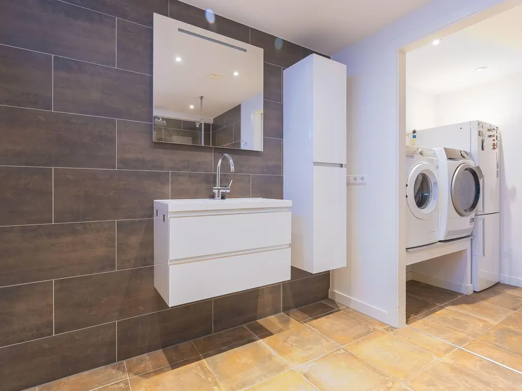 Bertus Aafjeshof 9, HOORN