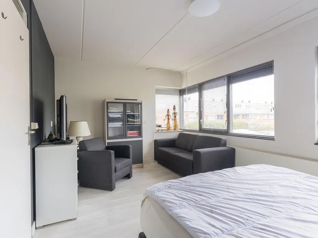 Bertus Aafjeshof 9, HOORN