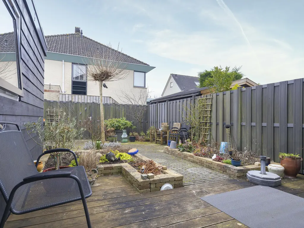 Bertus Aafjeshof 9, HOORN