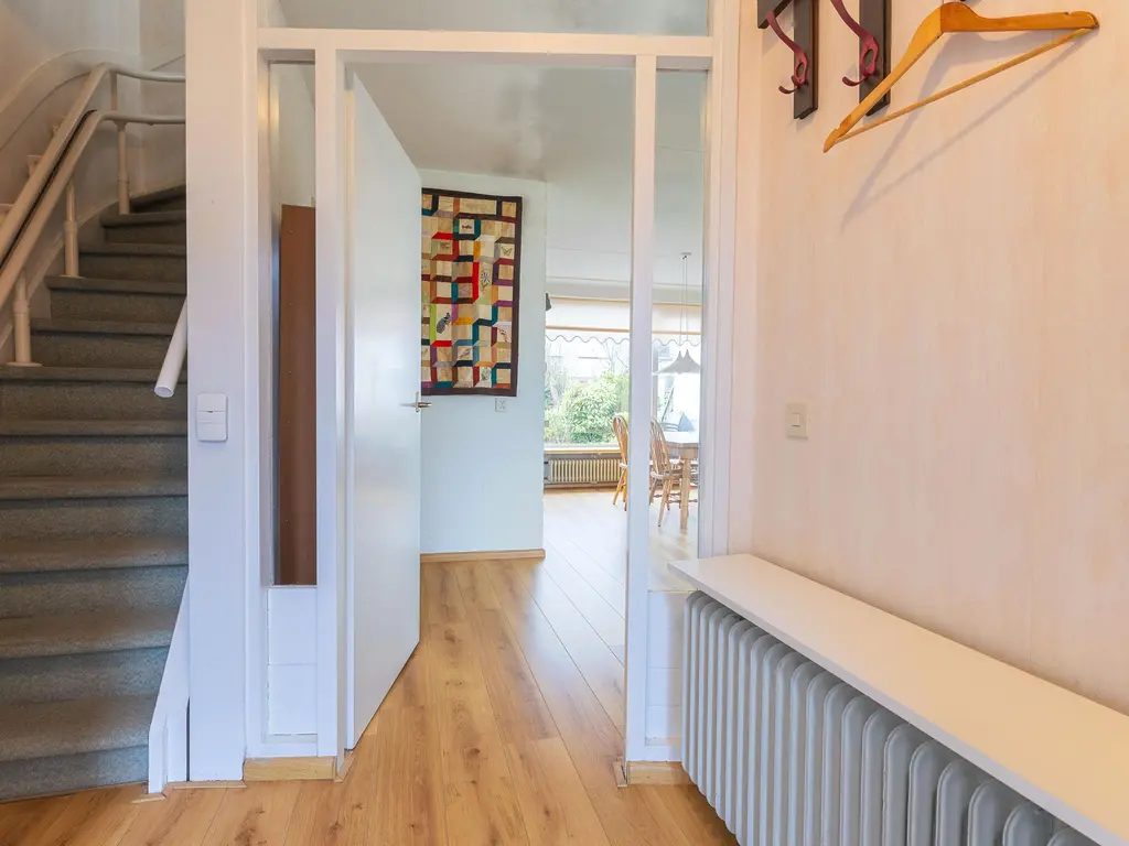 Bessegaard 15, ZWAAG